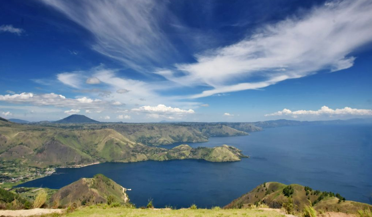 Pesona Alam Danau Toba Destinasi Wisata Sumatera Utara