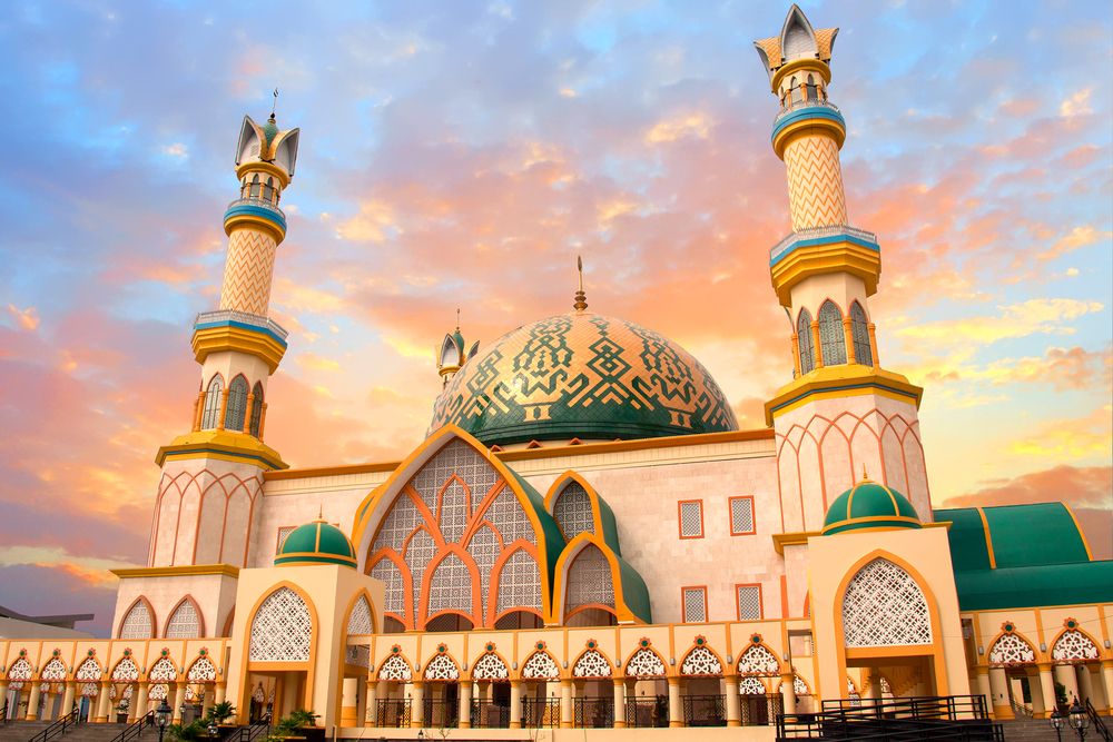 Eksplorasi Keindahan Pulau Seribu Masjid