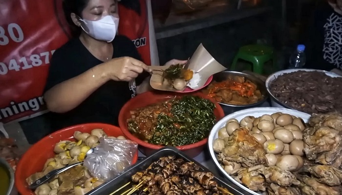 Tempat Gudeg Mercon Terbaik Di Jogja Yang Wajib Di Cicipi