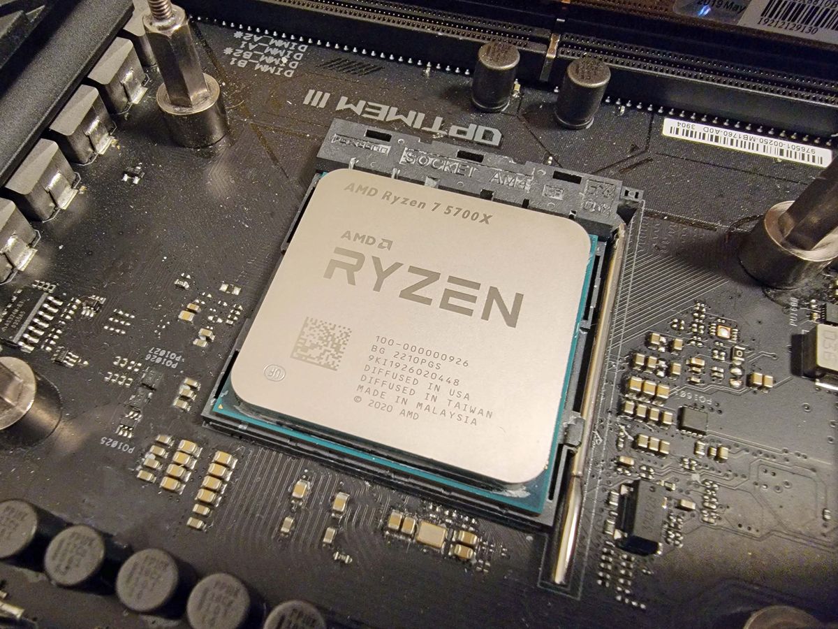 AMD Ryzen 7