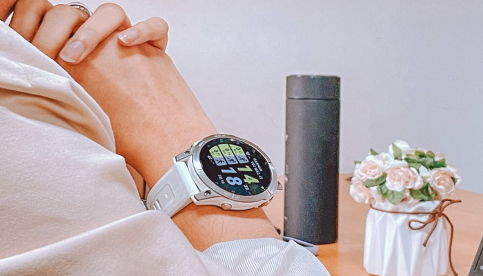 Berbagai Keunggulan Smartwatch Bikin Kalian Tertarik Membelinya