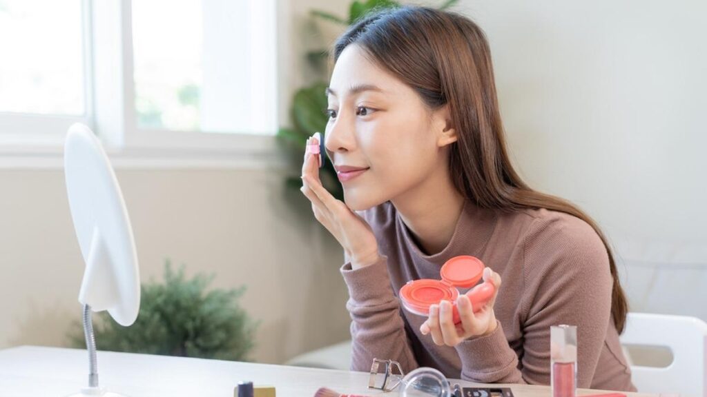 Keunggulan Cream Blush Di Bandingkan Powder Blush