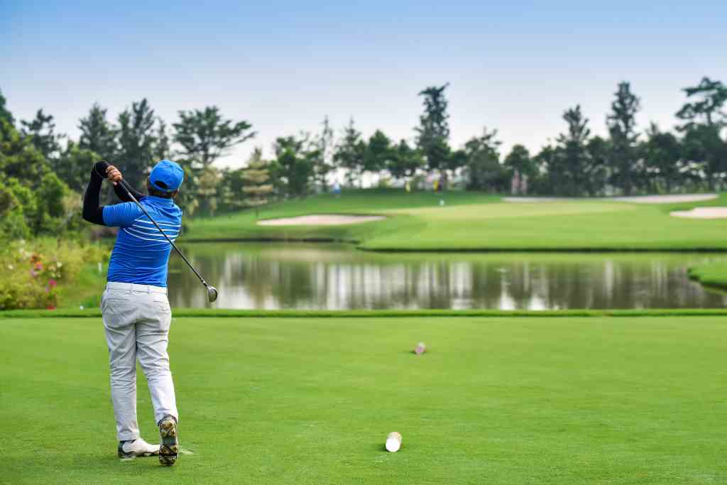 Peran Posisi Tubuh Dalam Pukulan Golf Yang Sukses