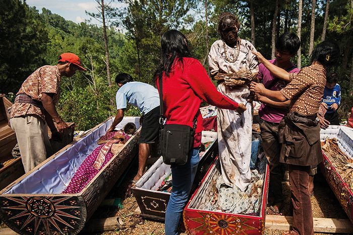 Rambu Solo: Tradisi Pemakaman Unik Suku Toraja