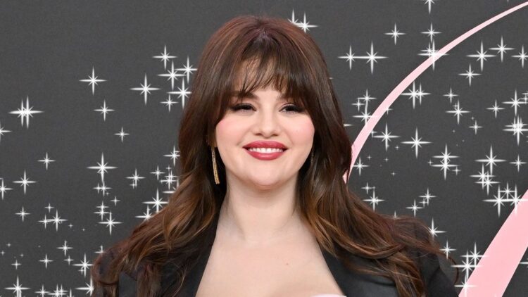 Penyanyi Mega Bintang Selena Gomez