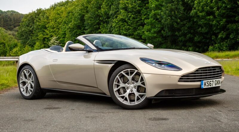 Aston Martin DB11