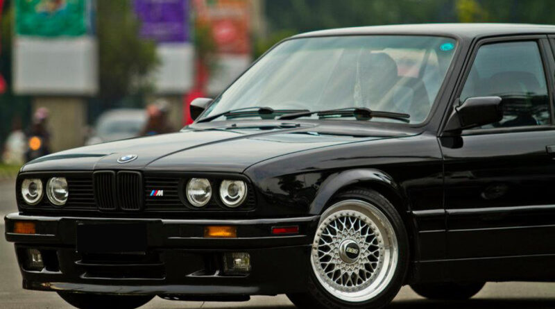 BMW 318i E30