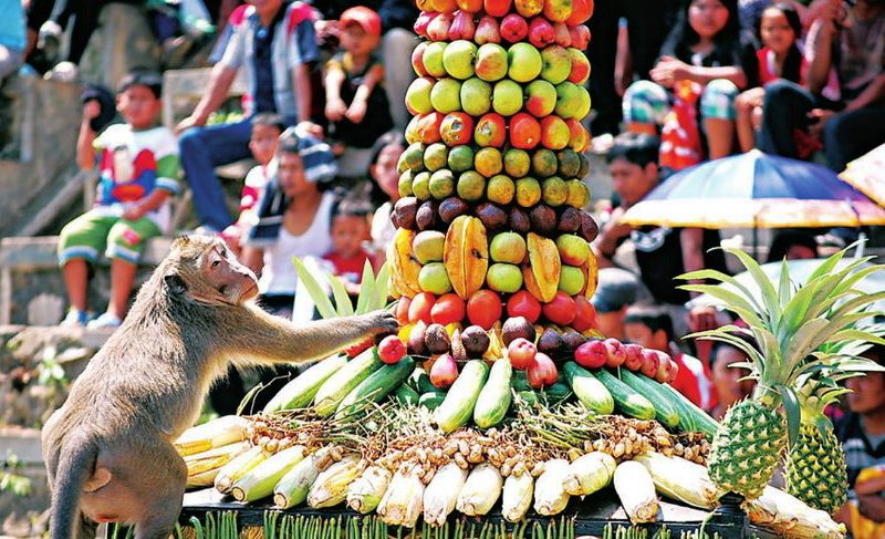 Tradisi Sesaji Rewanda