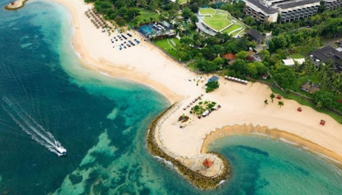 Pantai Nusa Dua Menjadi Bagian Dari Pariwisata Di Bali