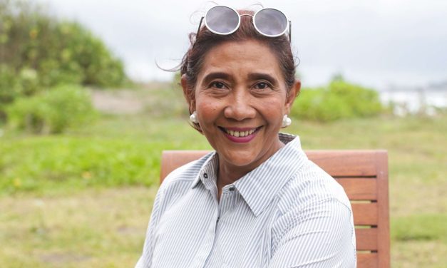 Susi Pujiastuti Perangi Para Penangkap Ikan Ilegal Di Indonesia