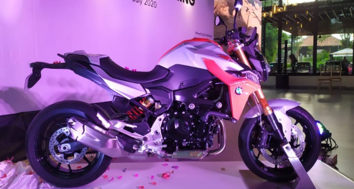 BMW F900 R Motor Sport Touring Yang Menawan