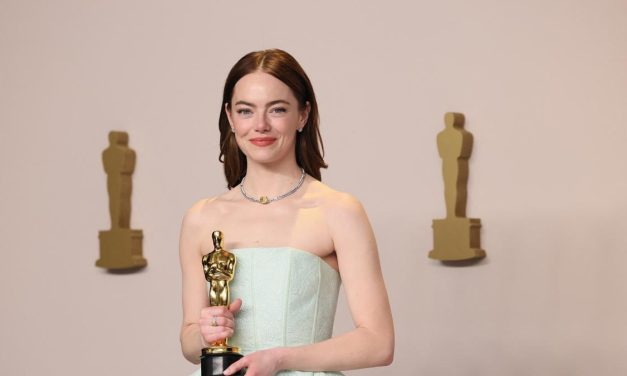 Emma Stone, Aktris Berbakat Hollywood dengan Karier Gemilang