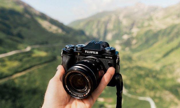 Fujifilm XT5 Kamera Profesional Cocok Untuk Anda Fotografer