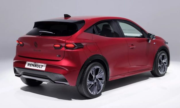 Renault Clio Mobil Eropa Populer Yang Cocok Untuk Anak Muda