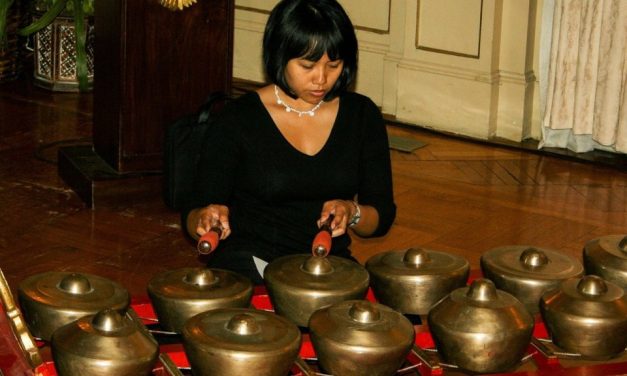 Alat Musik Bonang Instrumen Penting dalam Gamelan Jawa