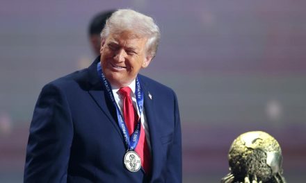 Donald Trump Pengusaha Sukses Sebelum Ke Terjun Politik