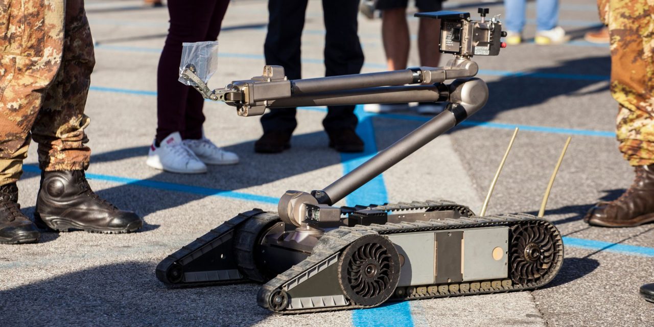 Teknologi Robotika Militer Keamanan Dan Pertahanan Militer
