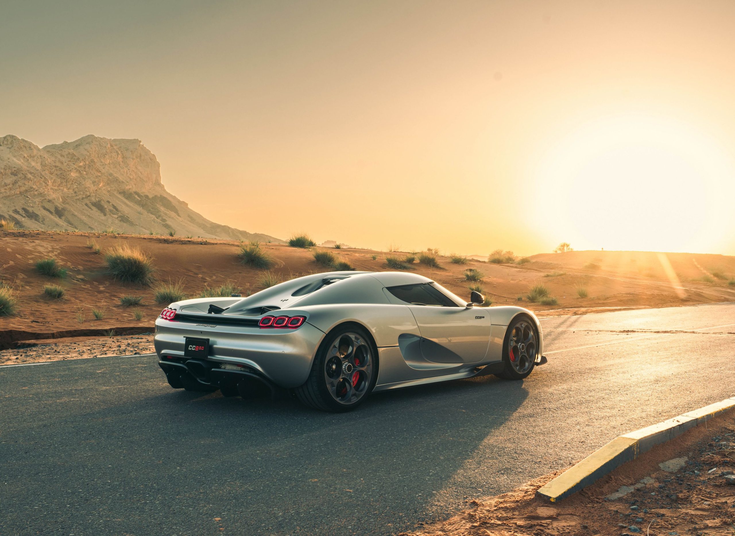Mobil Koenigsegg CC850