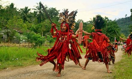 Suku Minahasa Melestarikan Identitas Budaya Sulawesi Utara