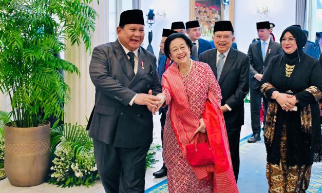 PDIP, Di Jadikan Kambing Hitam, Koalisi Gemuk Dinilai Cuci Tangan
