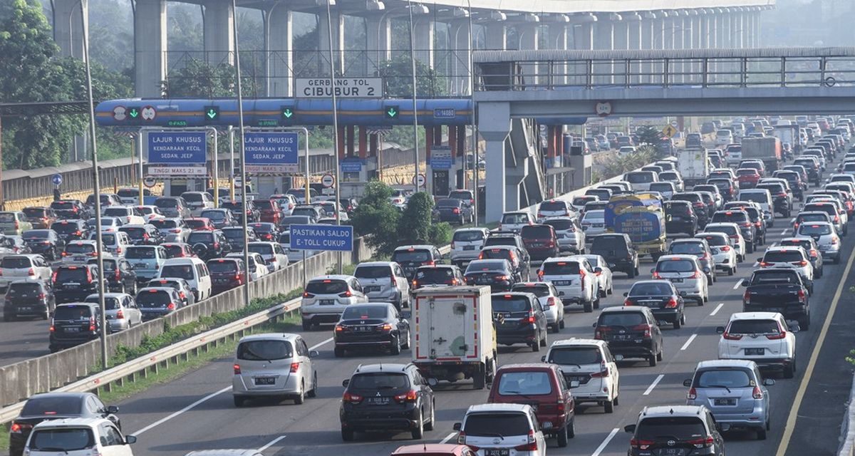Kemacetan Di Jakarta Semakin Parah, Apa Penyebabnya?