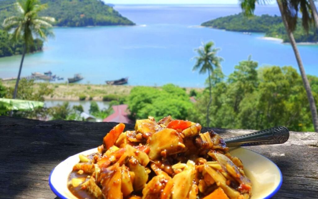 Rujak Aceh Menggoda Lidah Dengan Kelezatan Tradisional